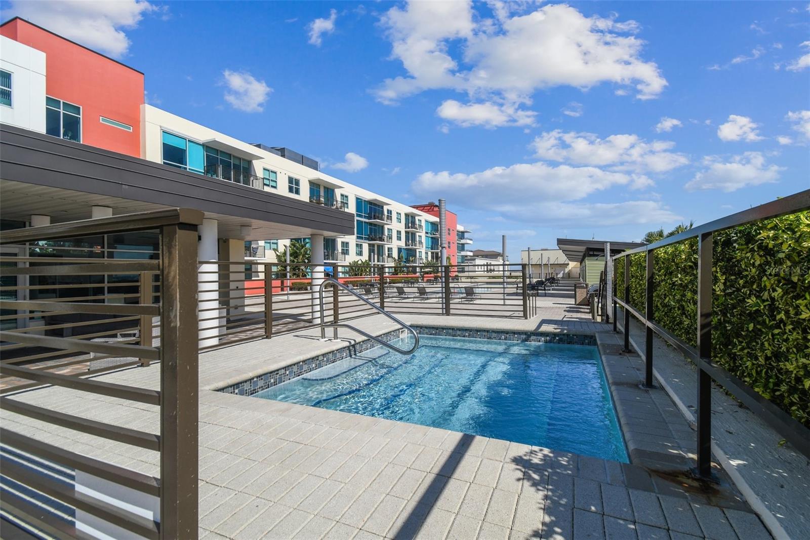 GRAND CENTRAL AT KENNEDY RESID - Residential
