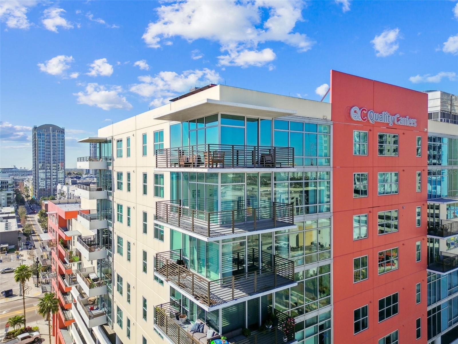 GRAND CENTRAL AT KENNEDY RESID - Residential