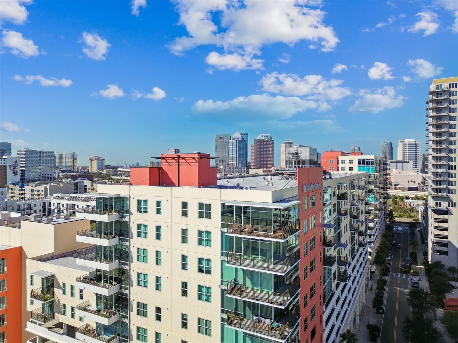 GRAND CENTRAL AT KENNEDY RESID - Residential