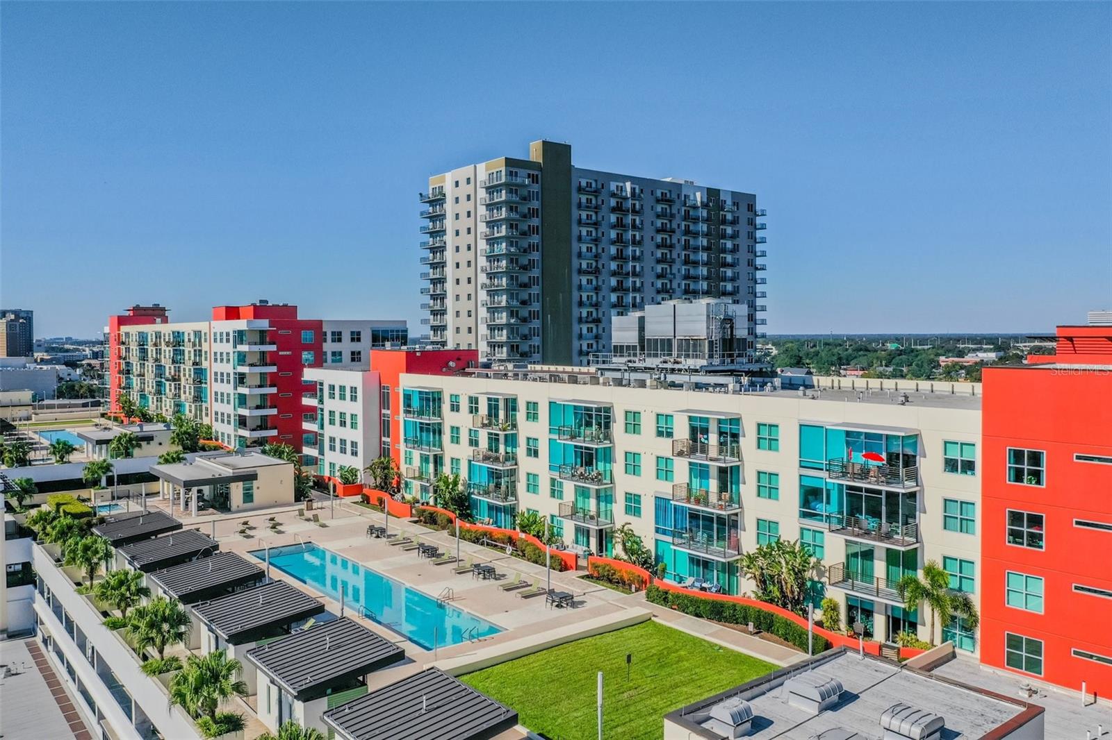 GRAND CENTRAL AT KENNEDY RESID - Residential