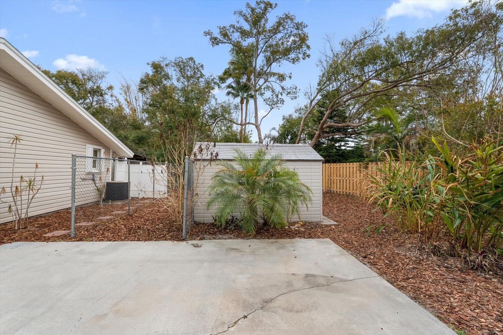 WEYBRIDGE WOODS-UNIT C - Residential