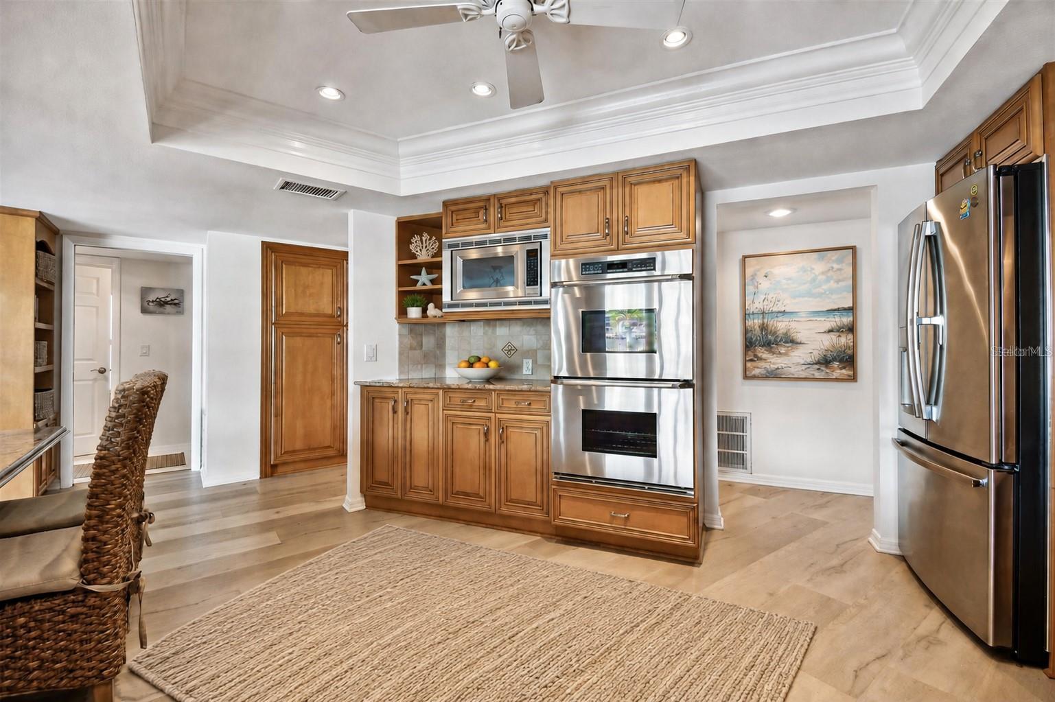 BILTMORE ISLES - Residential