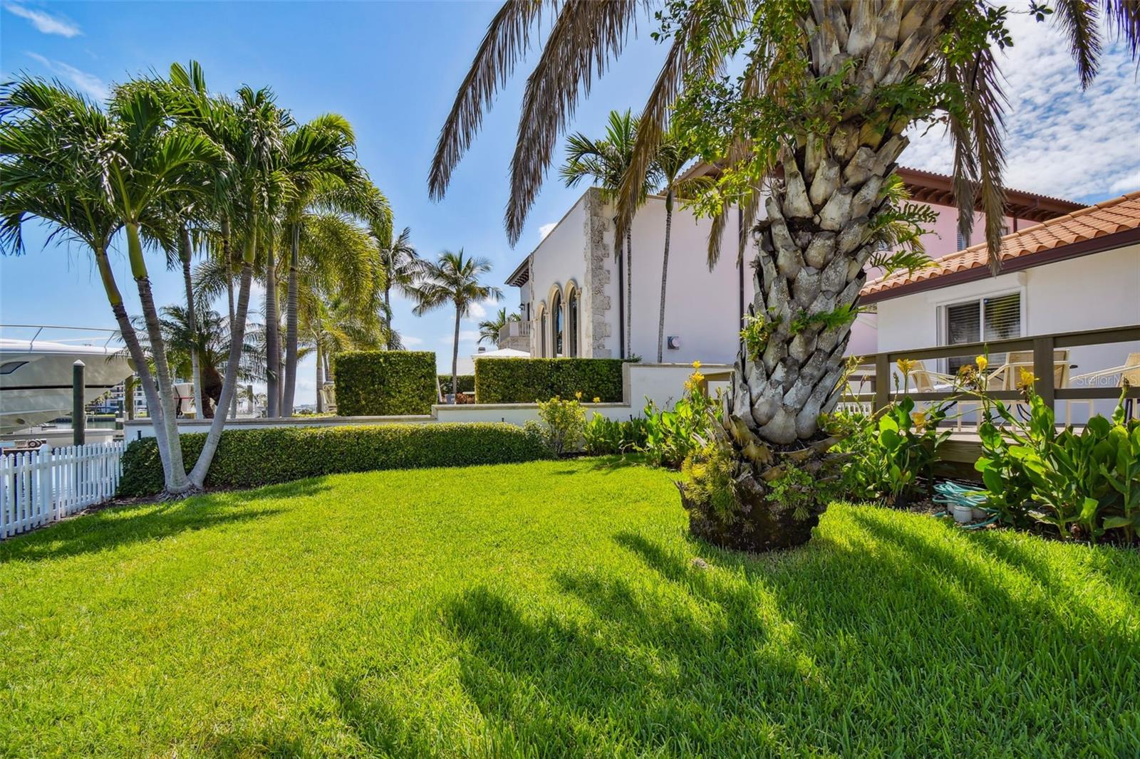 BILTMORE ISLES - Residential