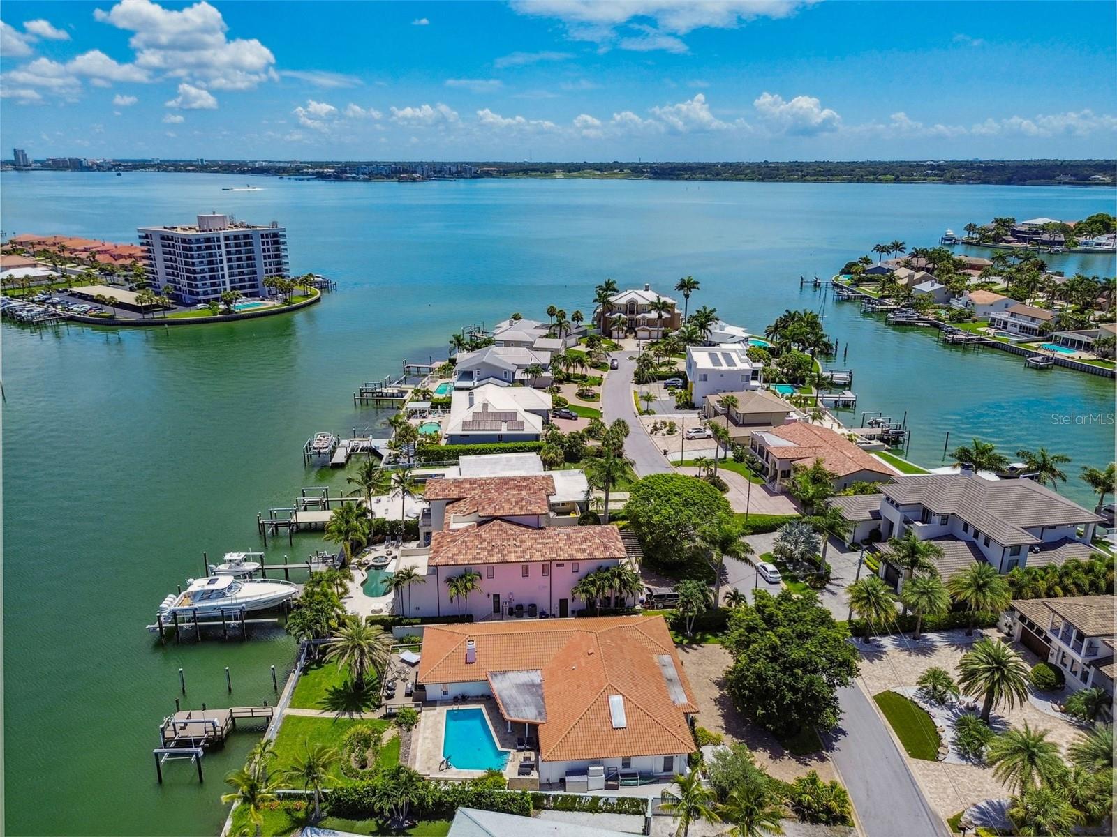 BILTMORE ISLES - Residential