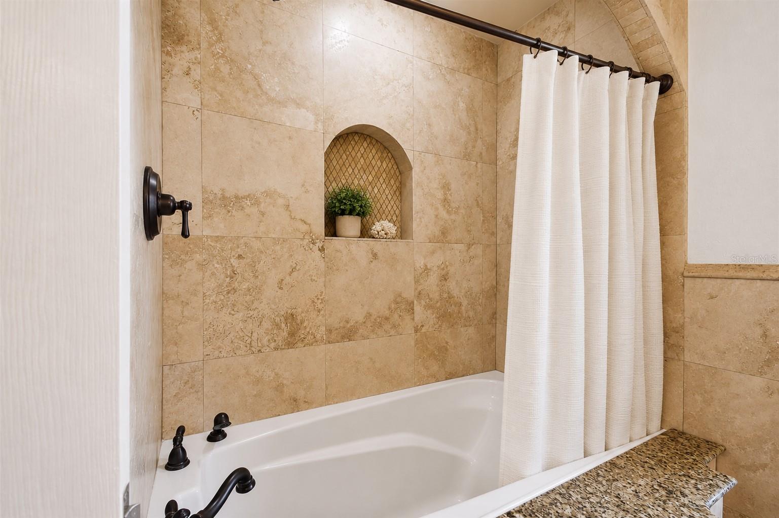 BILTMORE ISLES - Residential