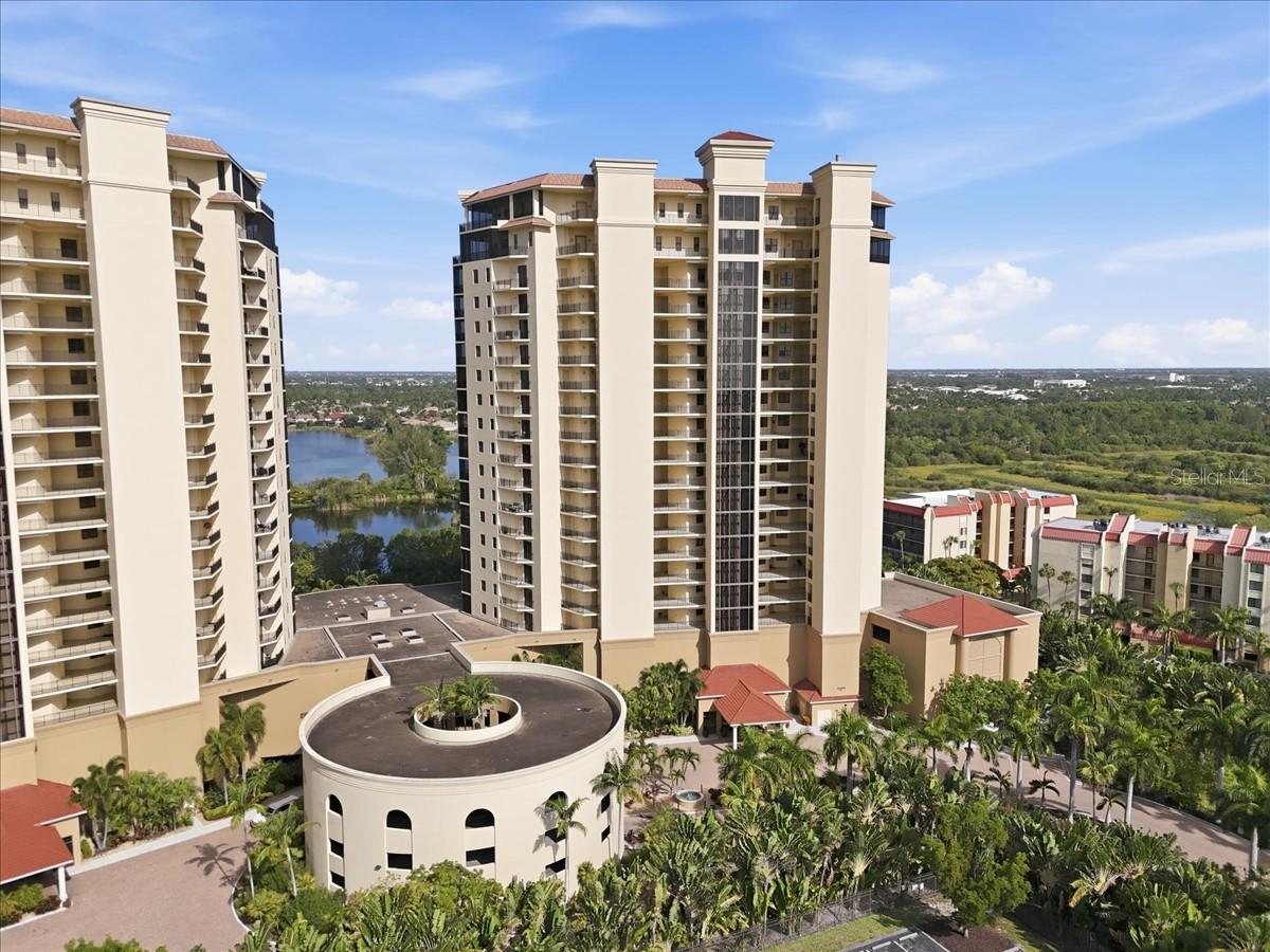 RIVA DEL LAGO - Residential