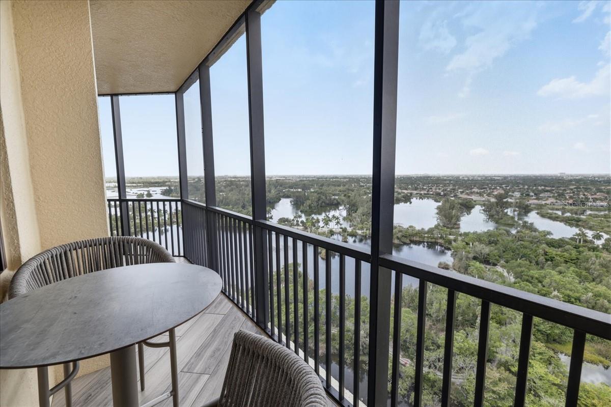 RIVA DEL LAGO - Residential