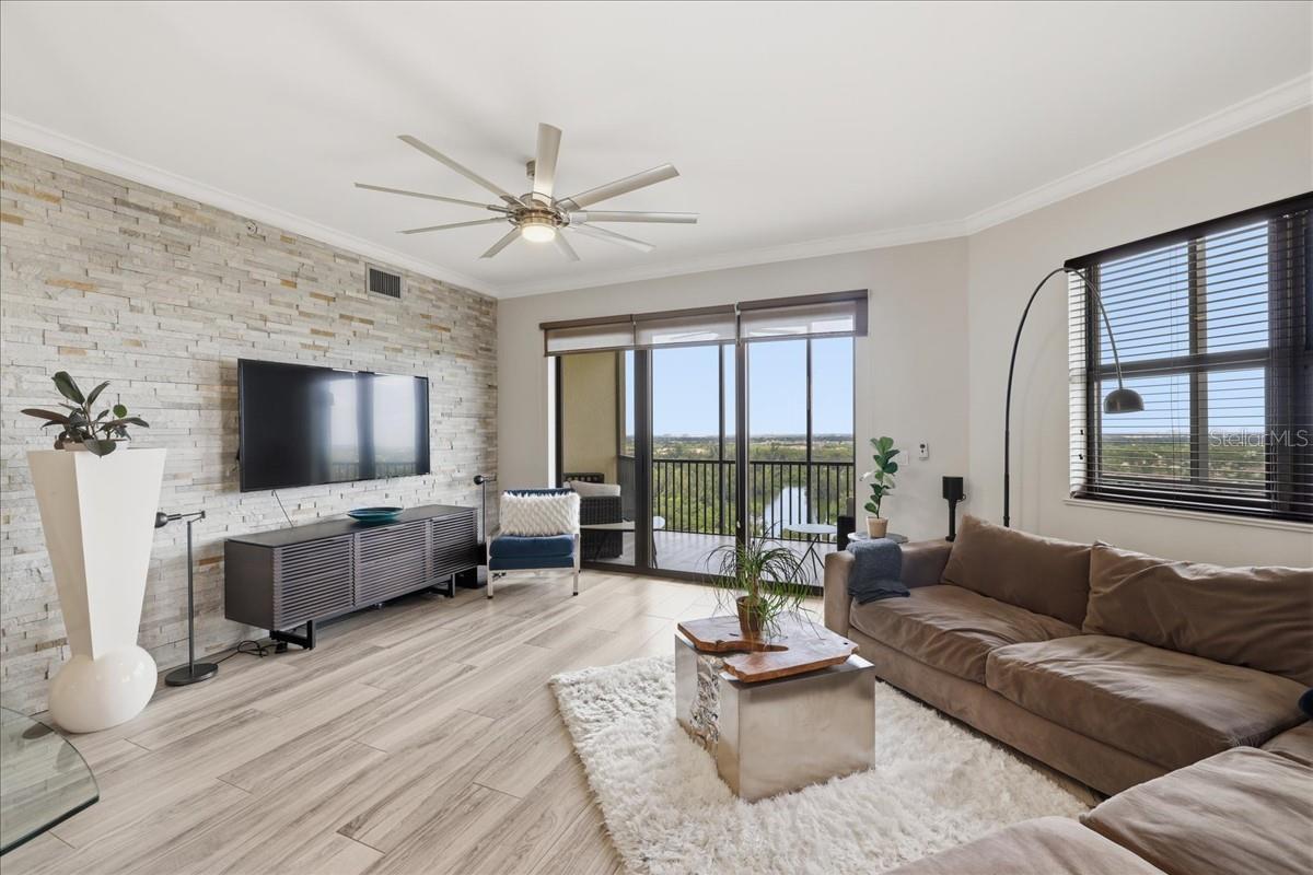 RIVA DEL LAGO - Residential