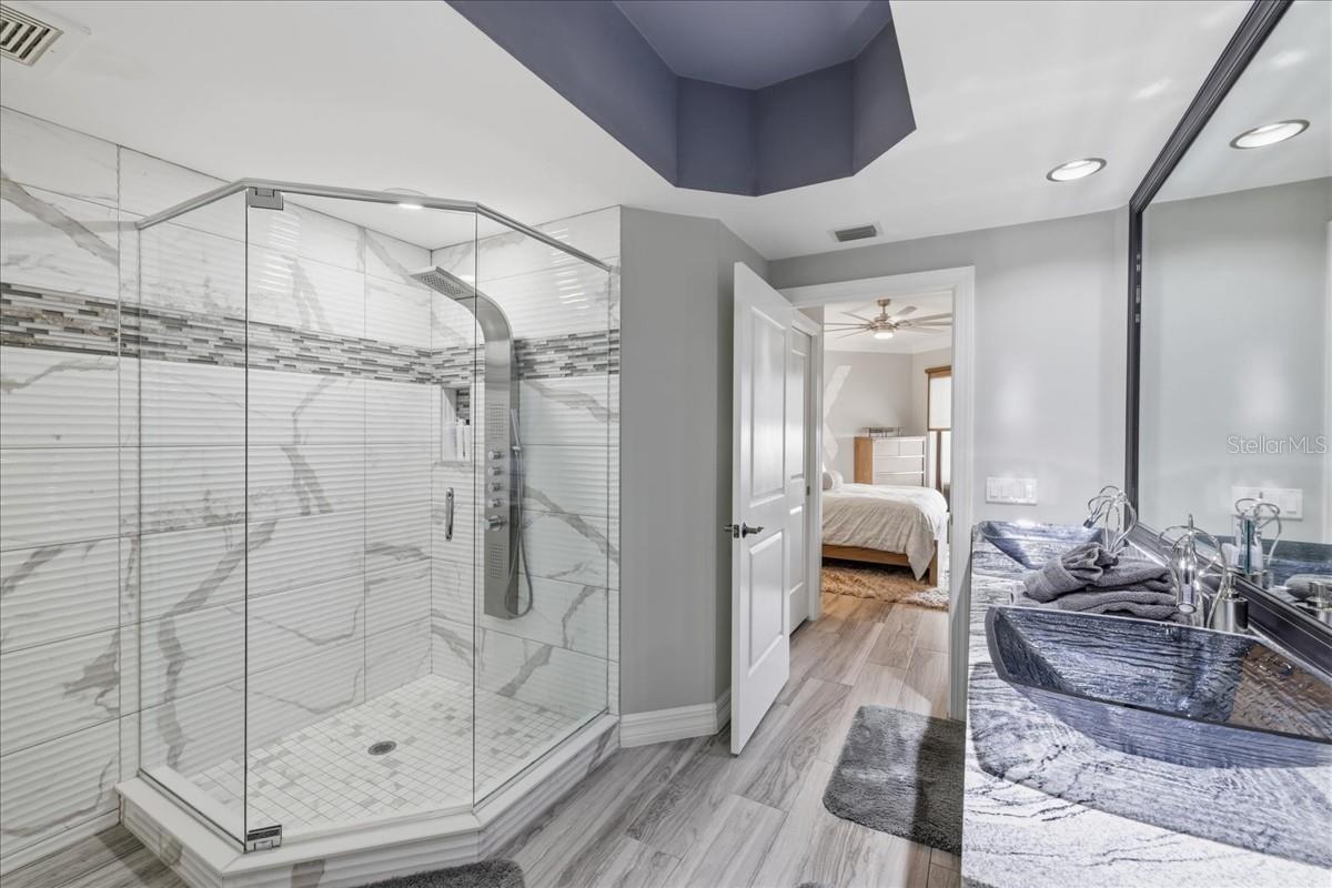 RIVA DEL LAGO - Residential
