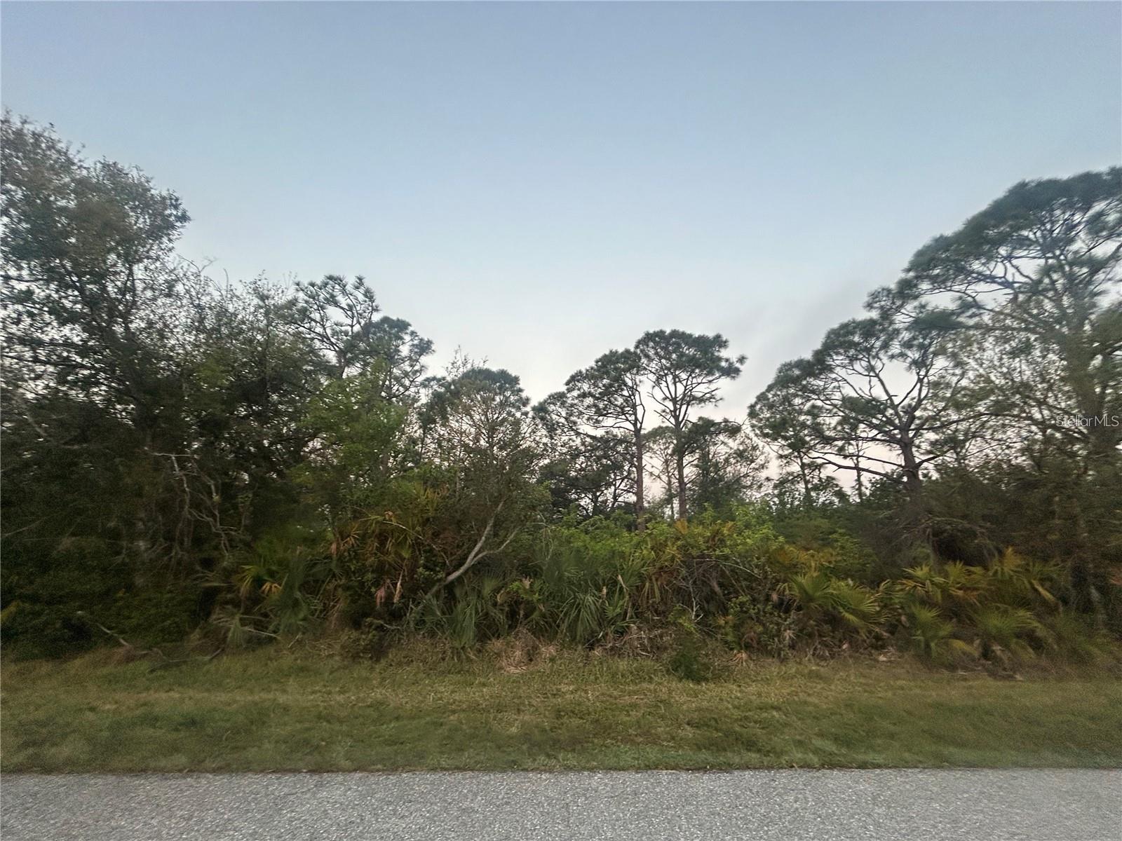 PORT CHARLOTTE SEC 069 - Land
