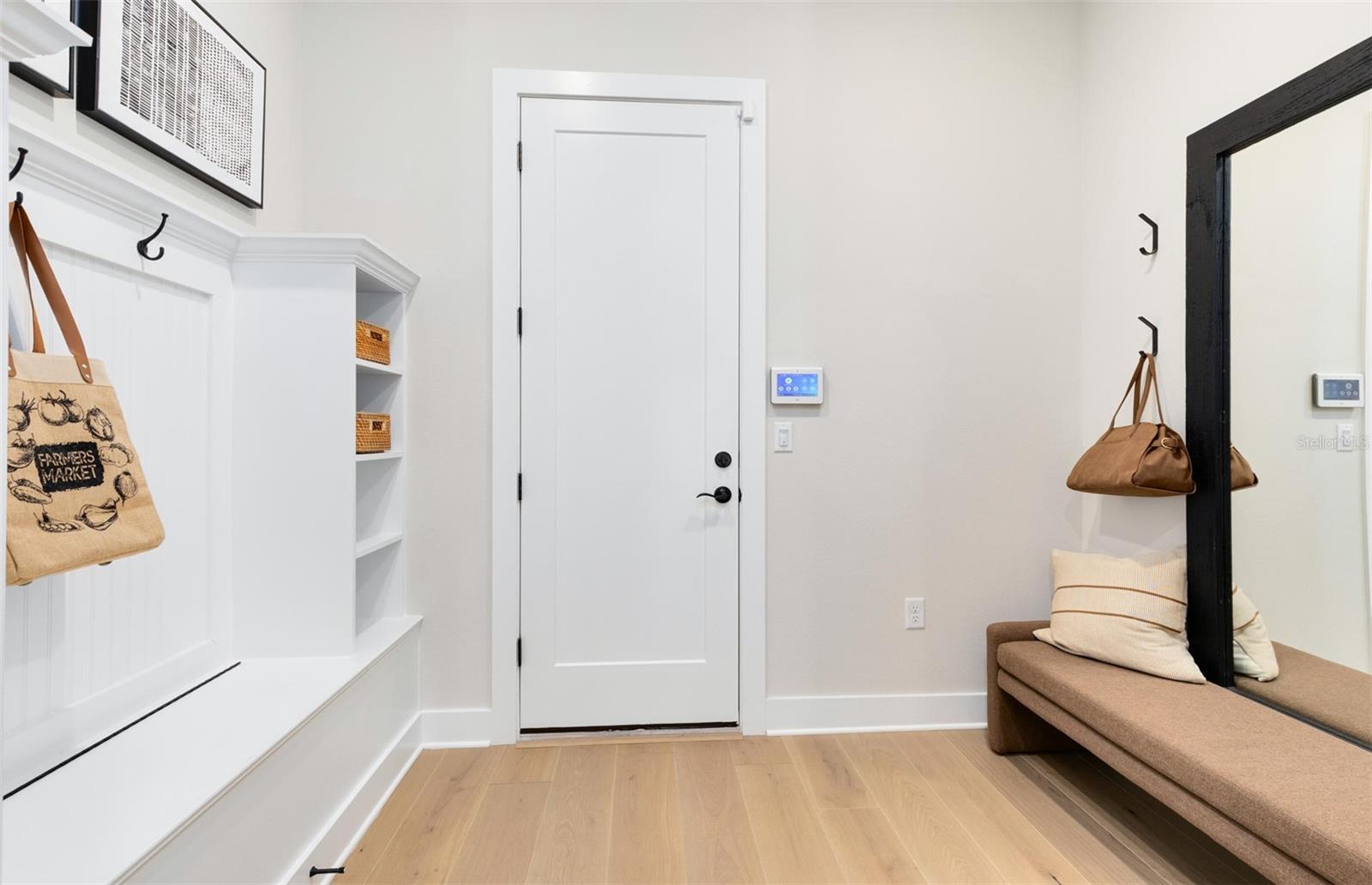 ESTATES AT NONA SOUND - Residential