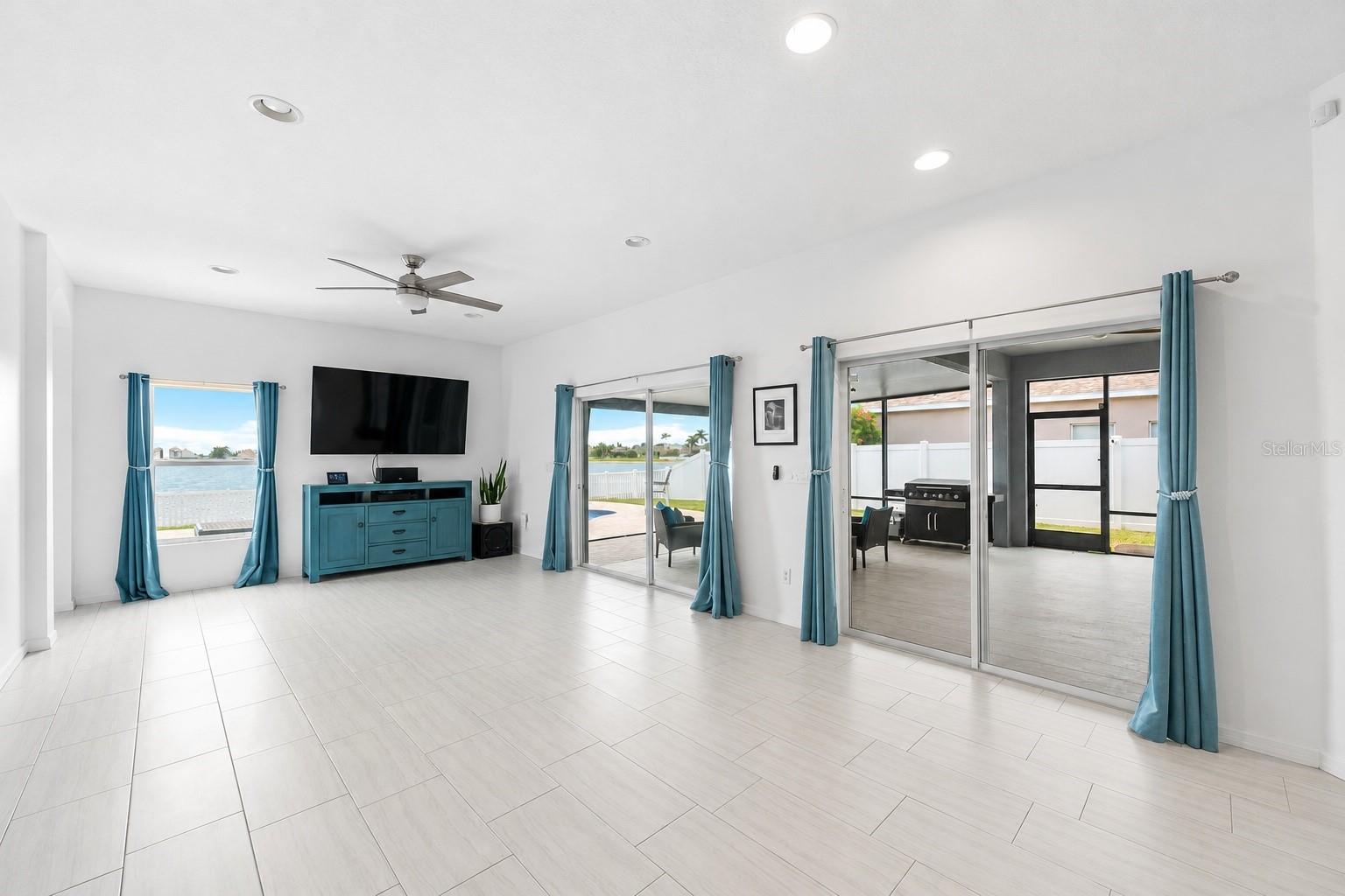 MIRA LAGO WEST PH 1 - Residential