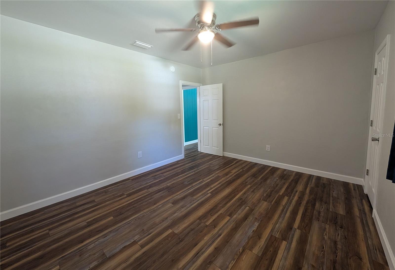 CRESCENT HILL - Residential