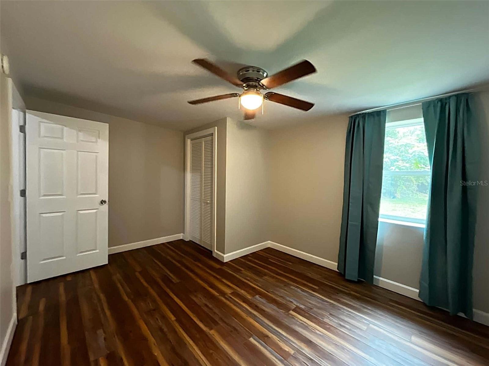 CRESCENT HILL - Residential