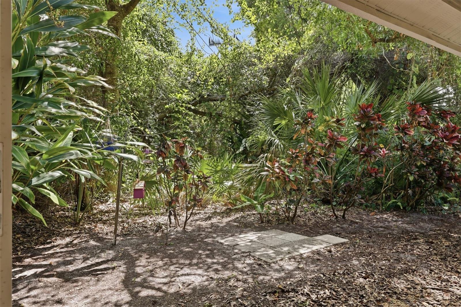 LONGWOOD VILLAS/TIVOLI - Residential