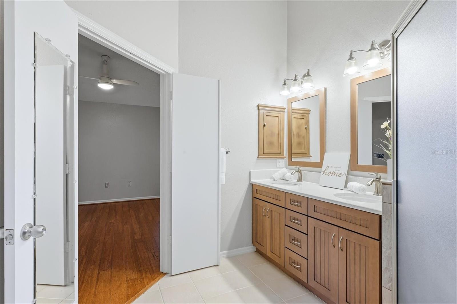 LONGWOOD VILLAS/TIVOLI - Residential