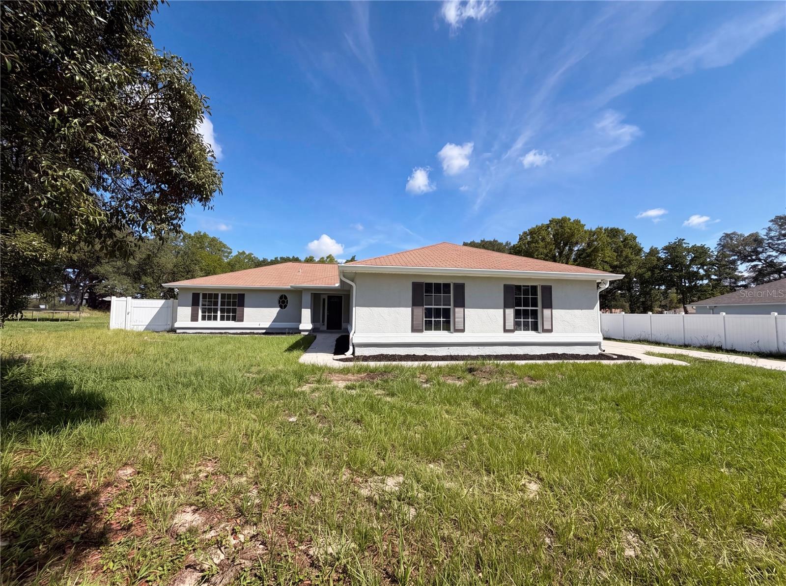 Discover this beautiful 3-bedroom, 2-bath home in desirable Marion Oaks, perfectly set on
nearly half an acre and offering the ideal blend of space, comfort, and Florida living. The
sought-after split-bedroom layout provides privacy and functionality, while durable tile
flooring flows through the main living areas.
The home features an inside laundry room for everyday convenience and a rare 3-car garage,
delivering exceptional storage, parking, and workspace options. Step outside to enjoy your fully
fenced yard, offering privacy, room to play, garden, or entertain—your own outdoor oasis with
endless possibilities.
All of this just minutes from highways, schools, dining, shopping, and everything Ocala has
to offer, creating the perfect combination of space, function, and accessibility.
Homes with this kind of lot size, layout, and value don’t stay available for long. Make your
move before this one slips away.