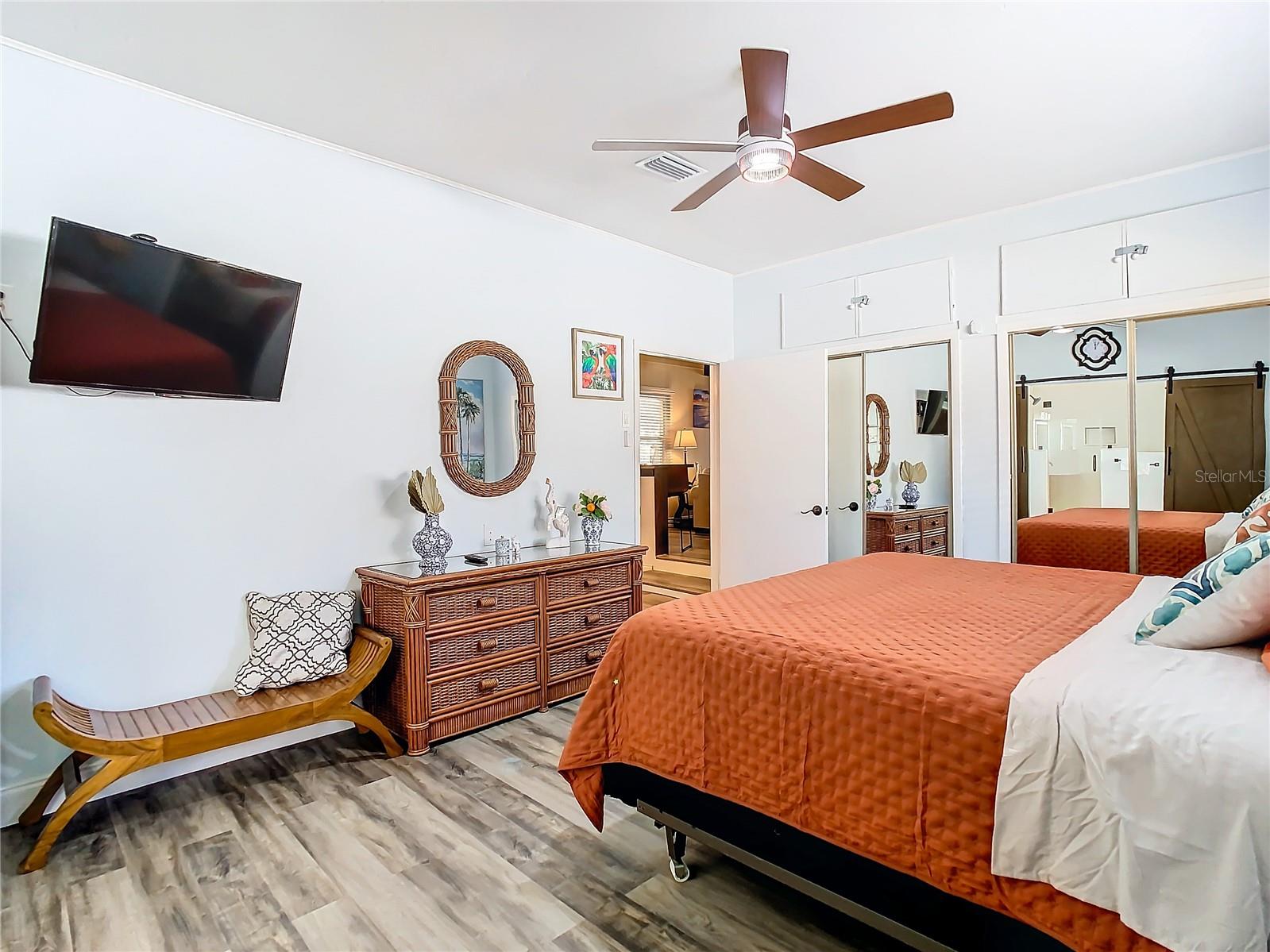JOHN H DREWS FIRST EXT - Residential Lease