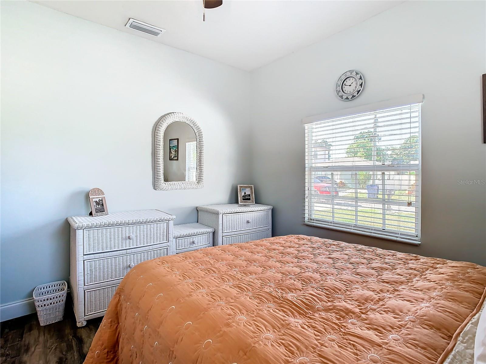 JOHN H DREWS FIRST EXT - Residential Lease
