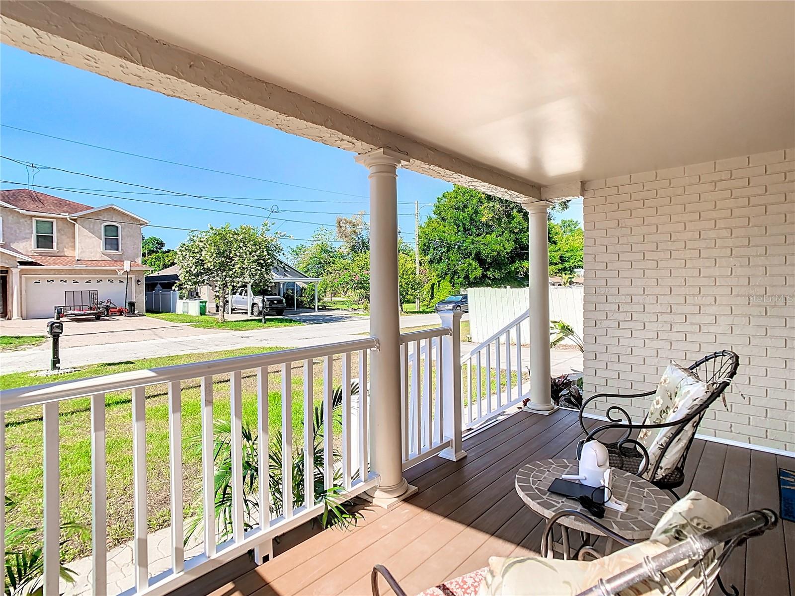 JOHN H DREWS FIRST EXT - Residential Lease