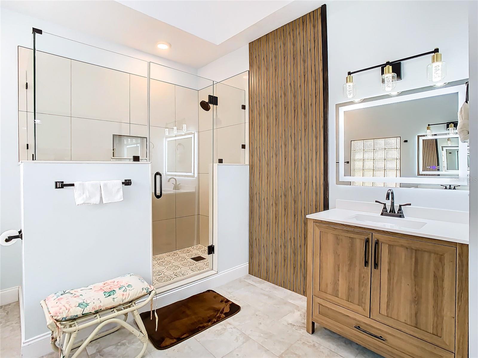 JOHN H DREWS FIRST EXT - Residential Lease