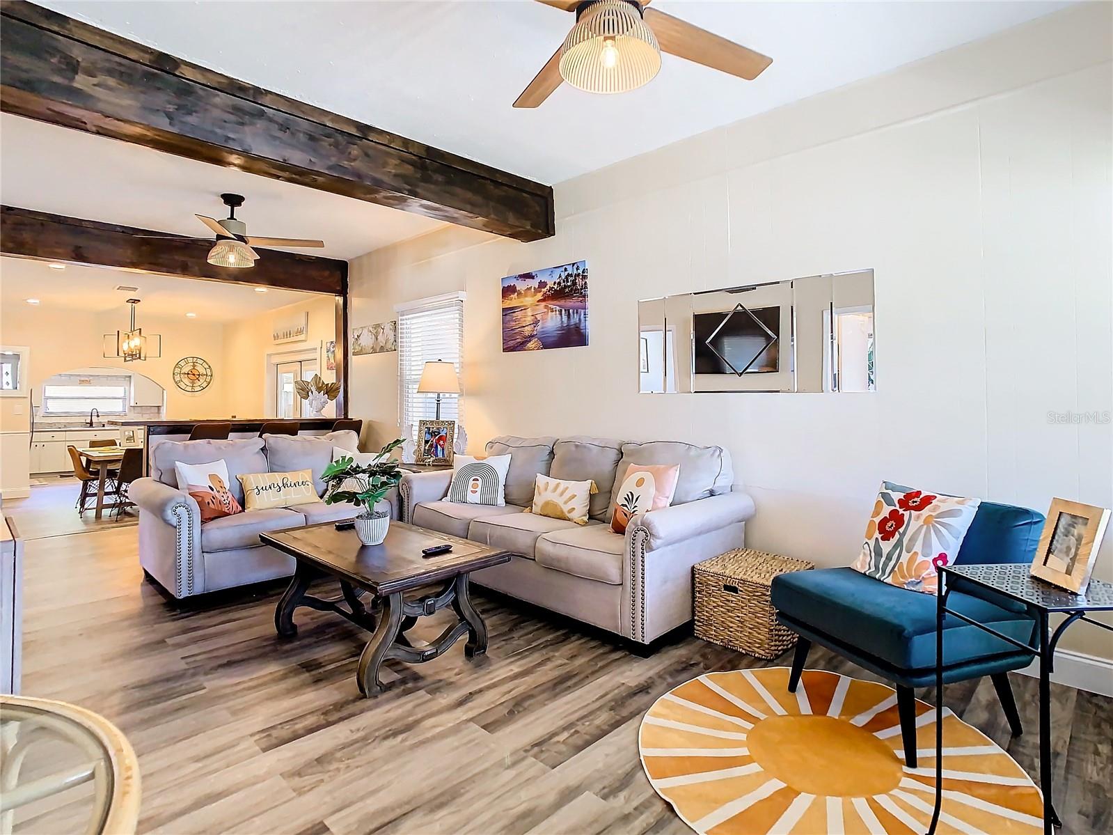 JOHN H DREWS FIRST EXT - Residential Lease
