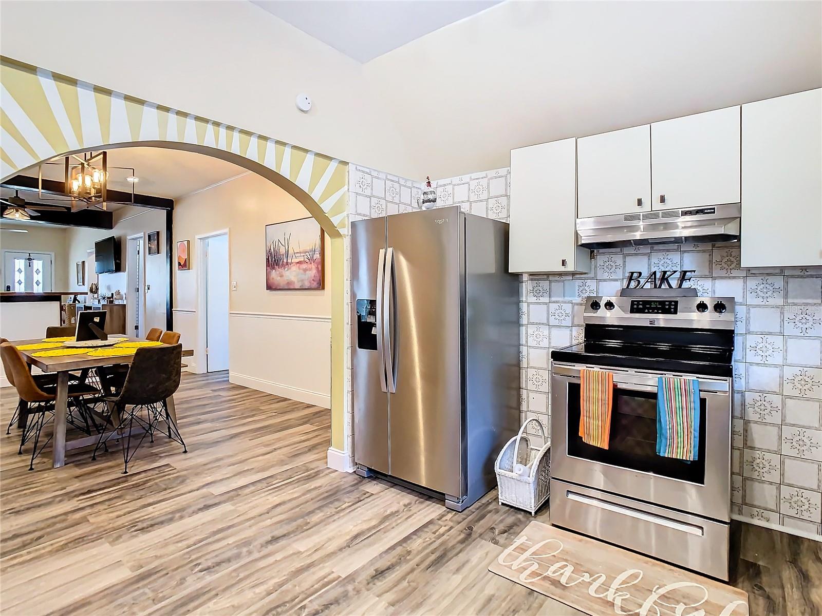 JOHN H DREWS FIRST EXT - Residential Lease