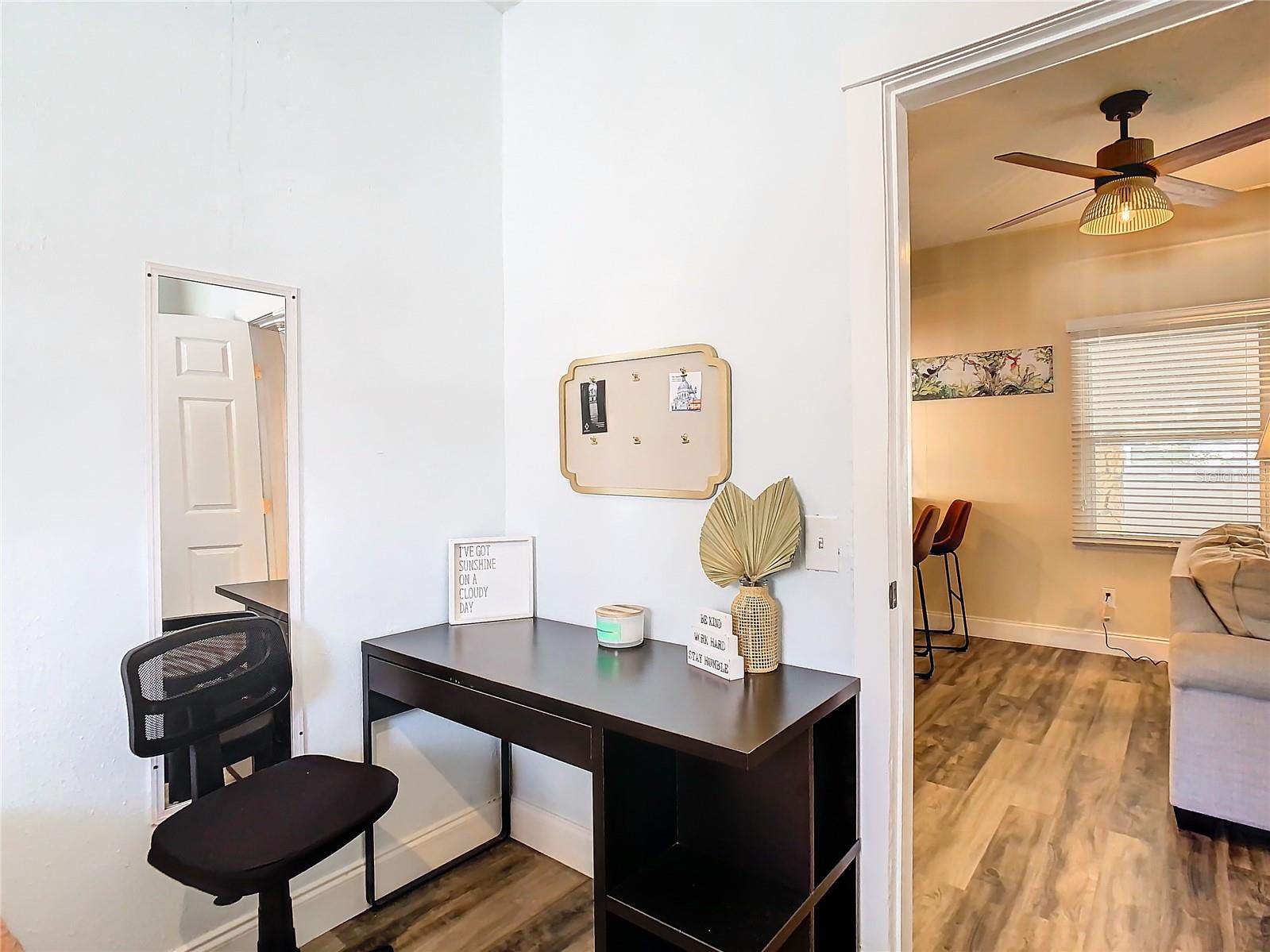 JOHN H DREWS FIRST EXT - Residential Lease