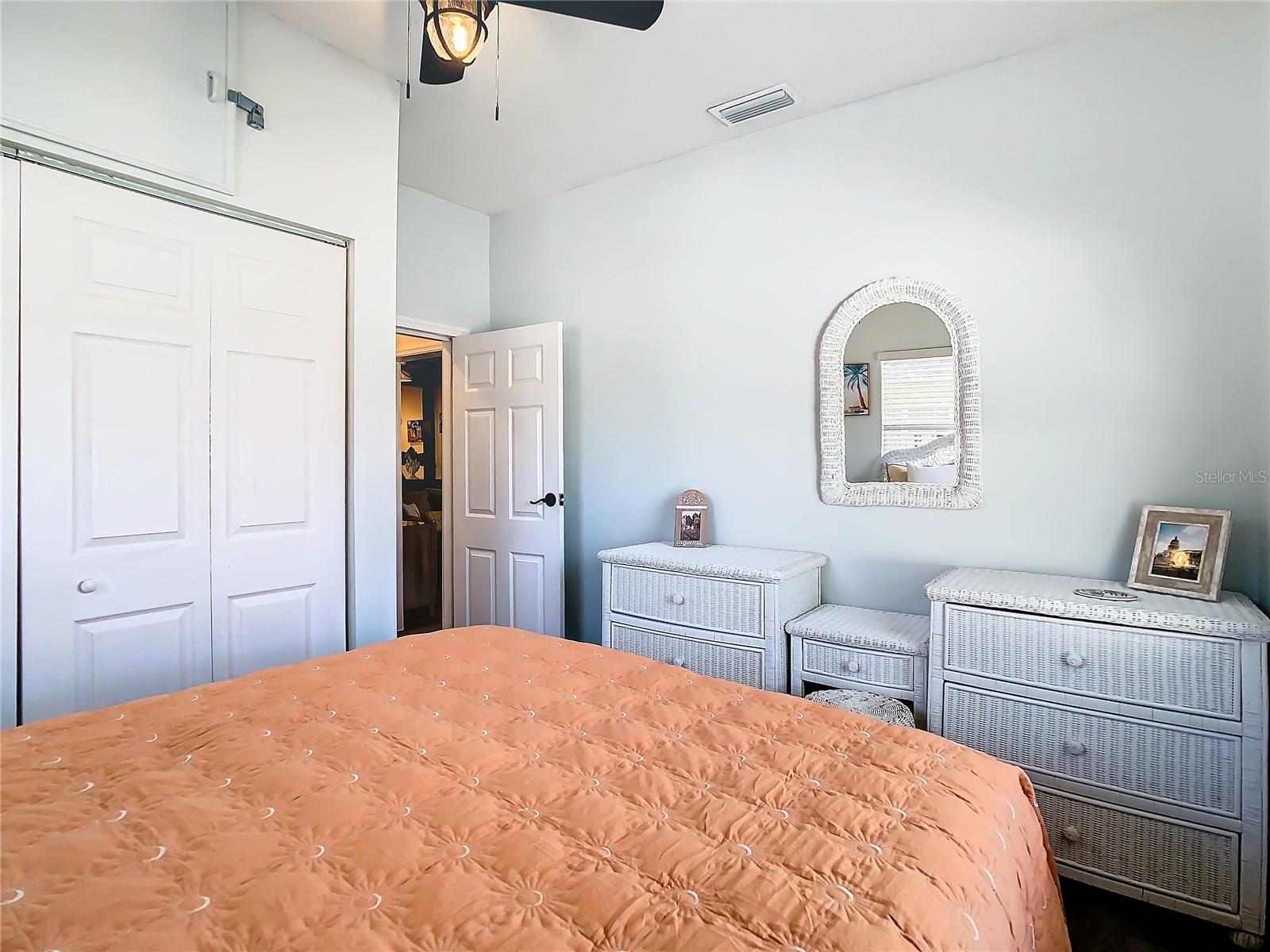 JOHN H DREWS FIRST EXT - Residential Lease