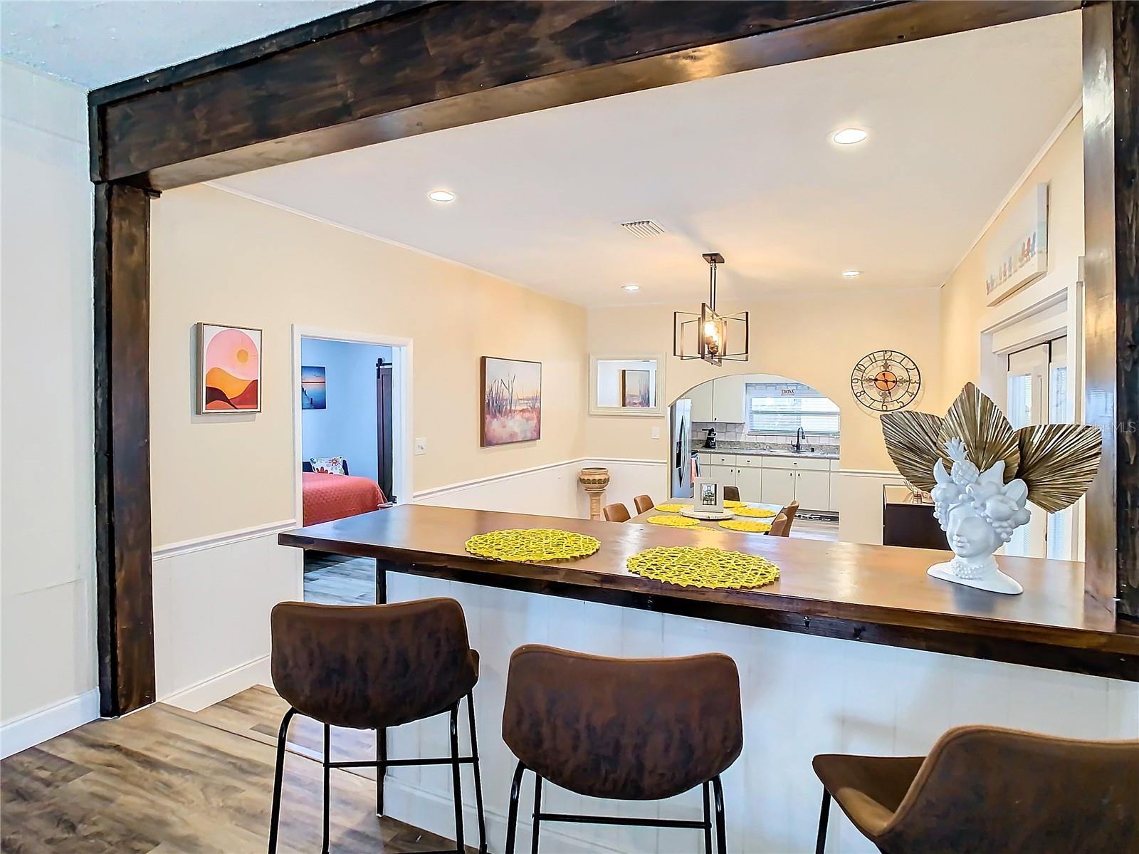 JOHN H DREWS FIRST EXT - Residential Lease