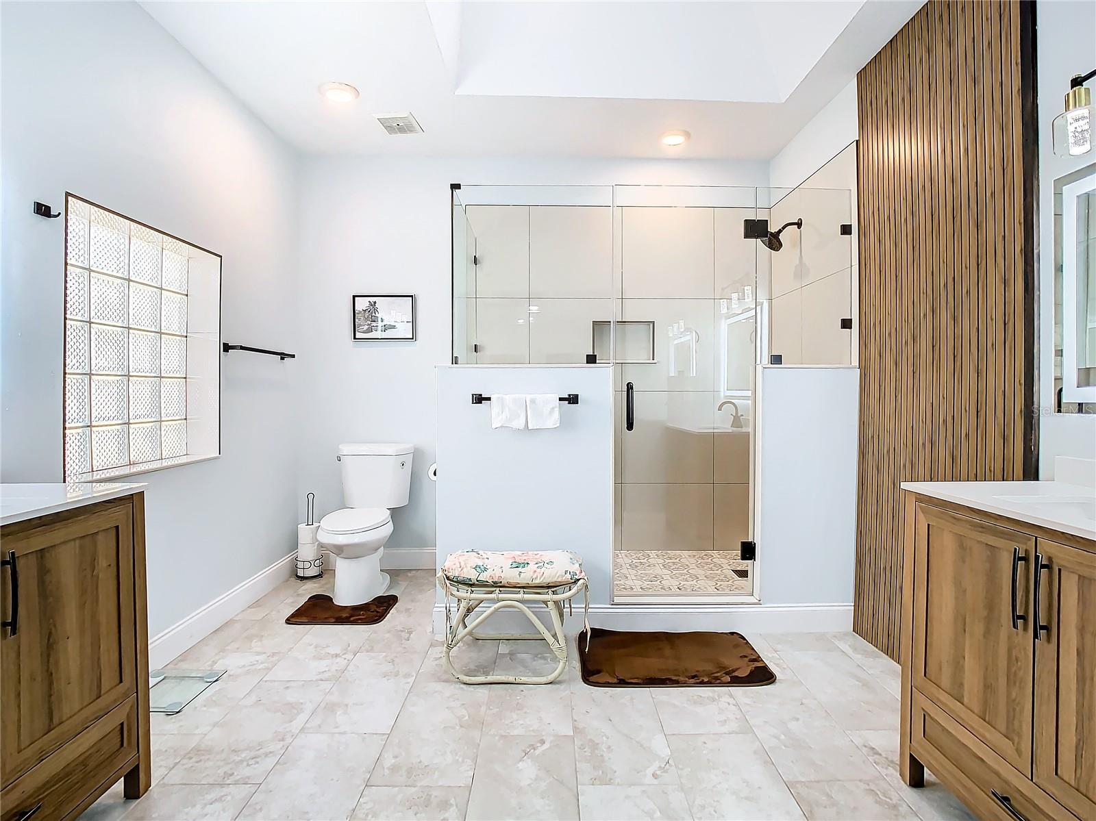JOHN H DREWS FIRST EXT - Residential Lease