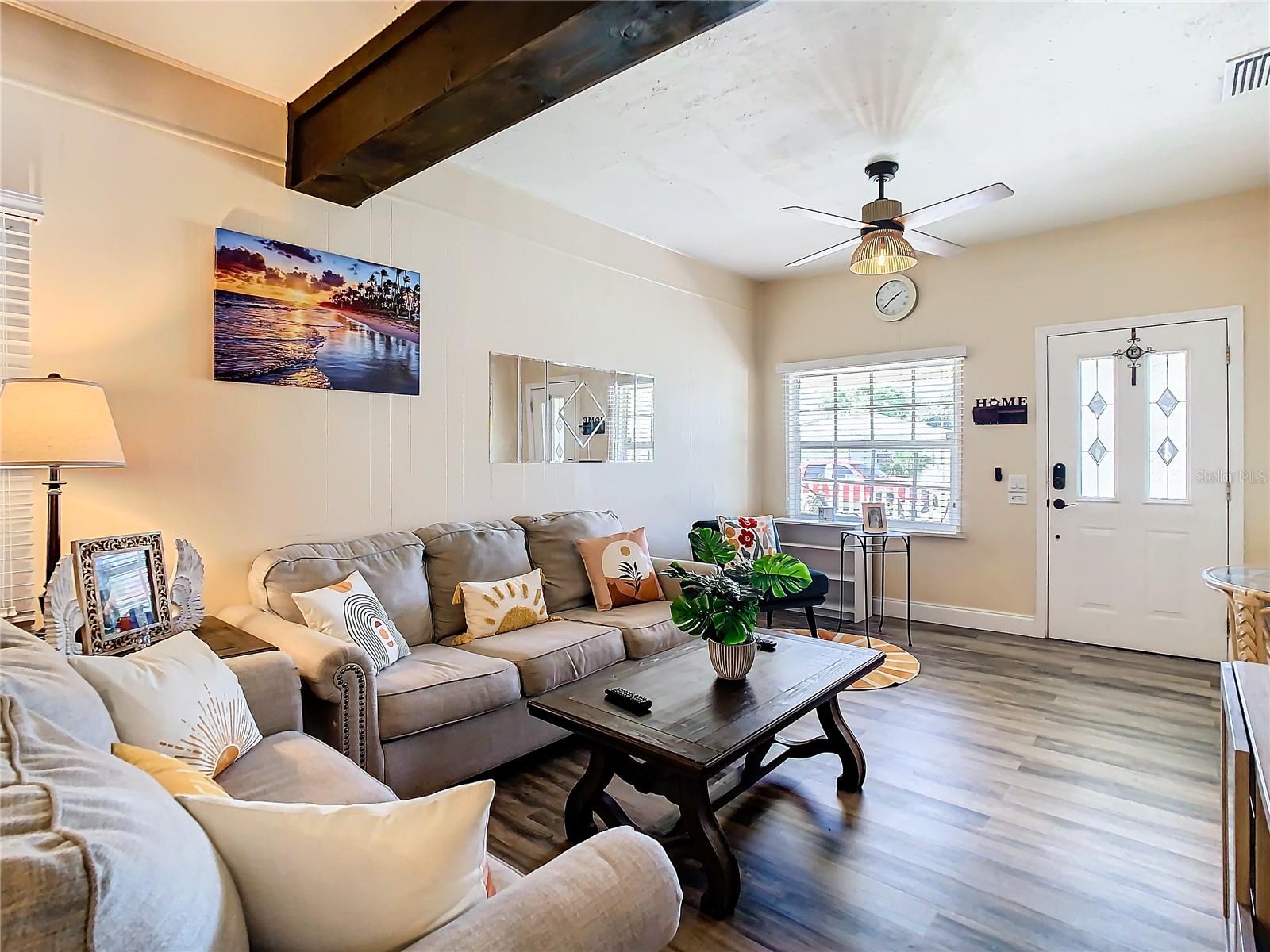 JOHN H DREWS FIRST EXT - Residential Lease