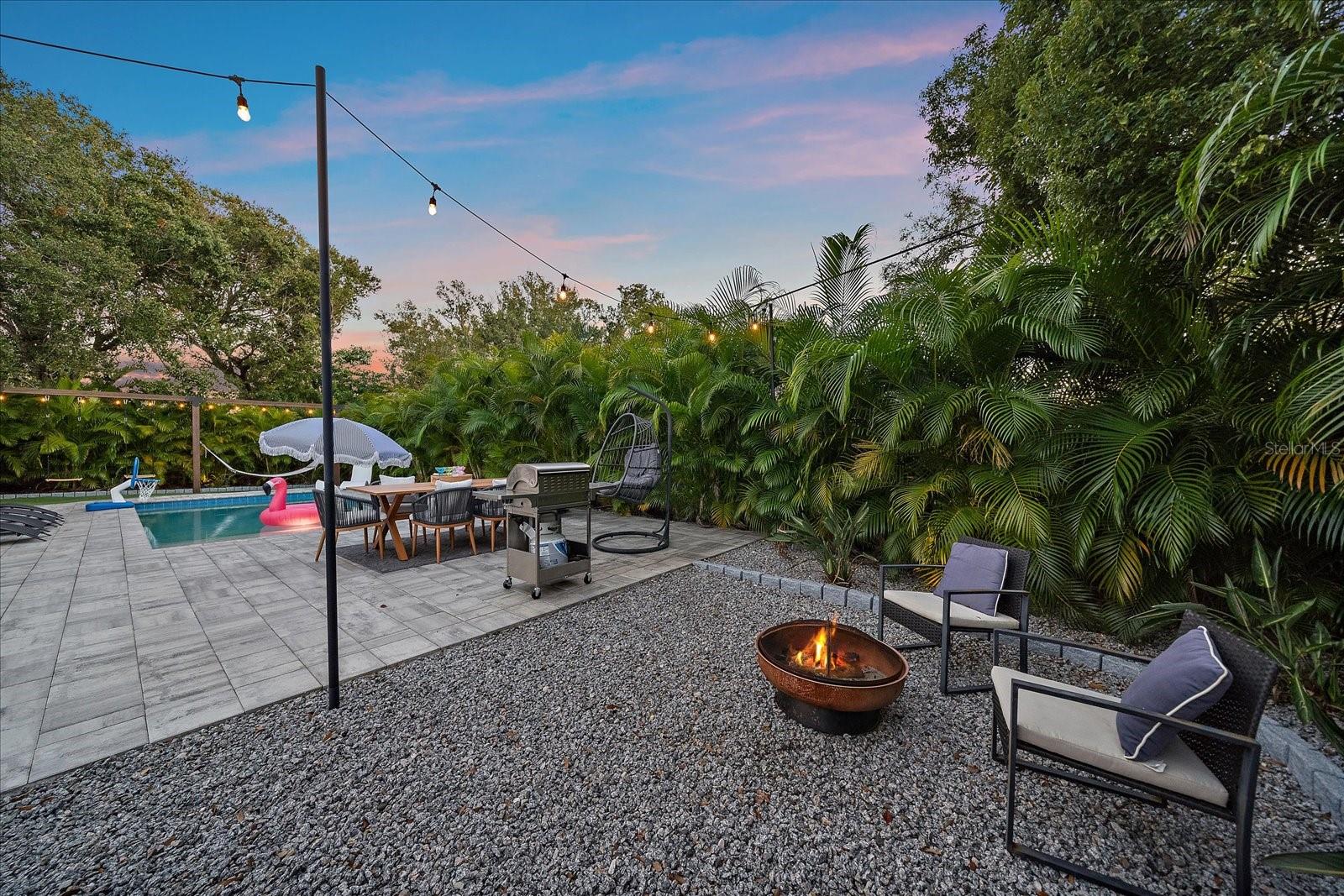 SOUTH GATE - Residential