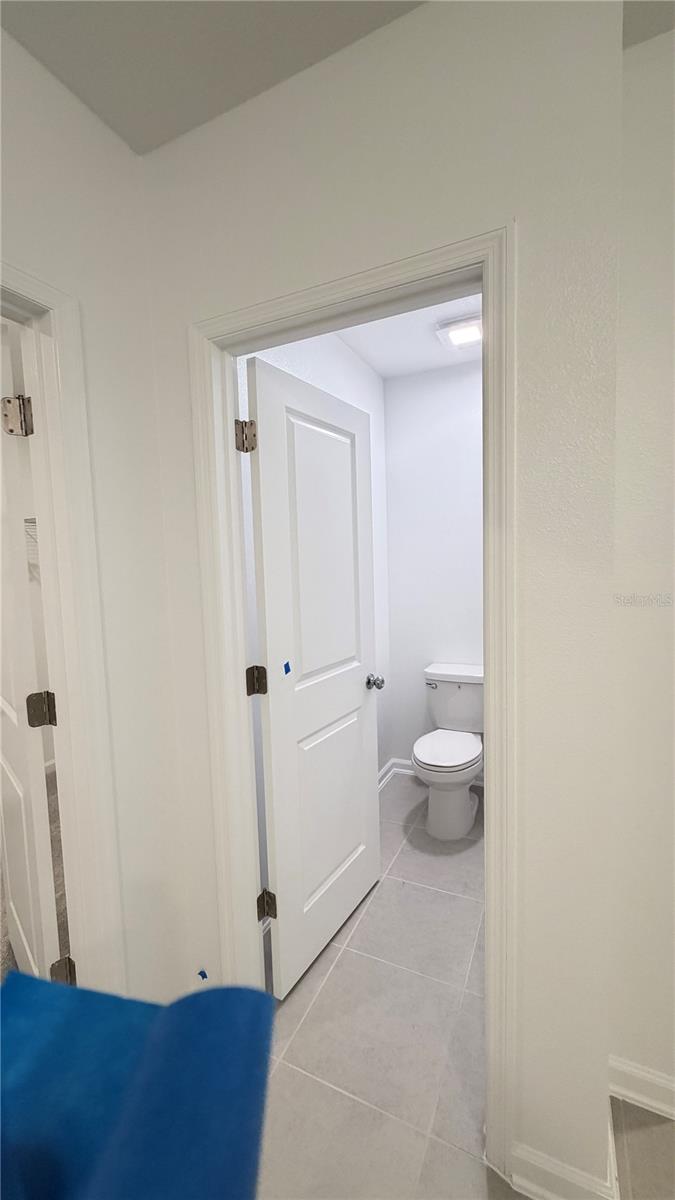 KNIGHTSBRIDGE 50S - Residential Lease