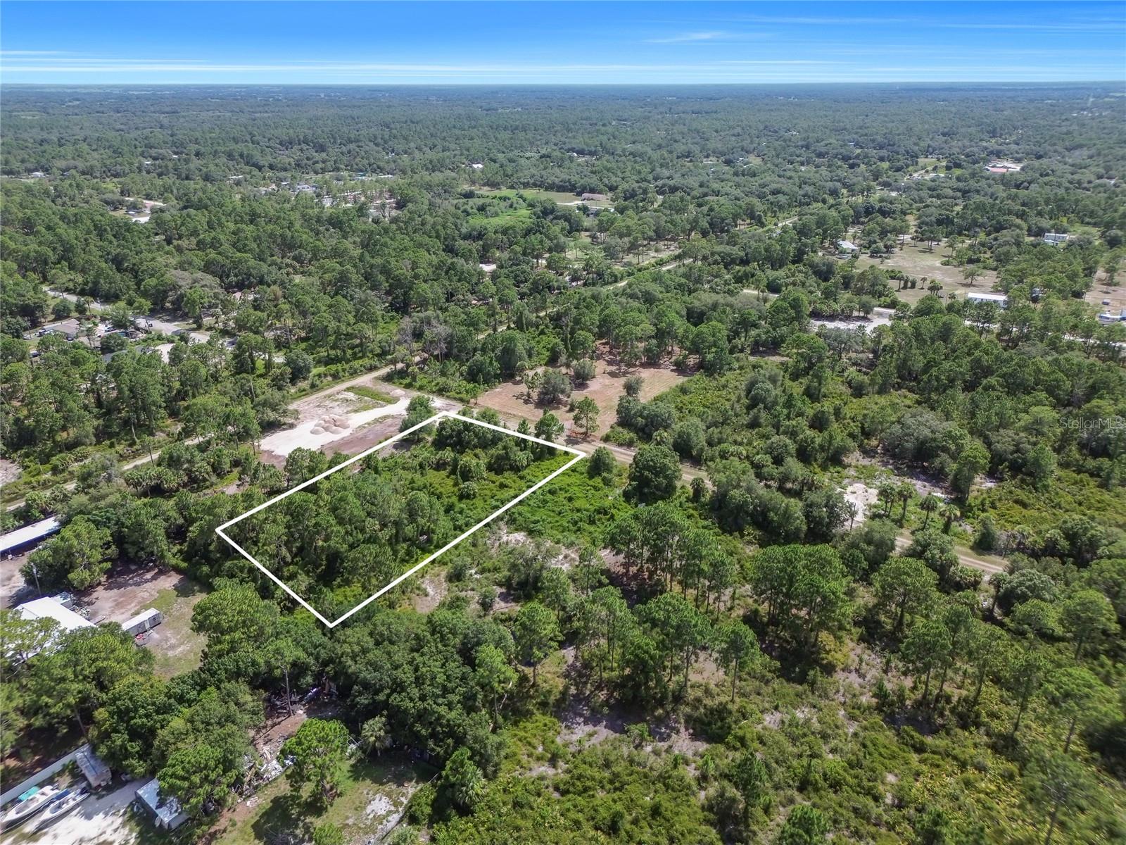 MOUNTURA RANCH ESTATES - Land