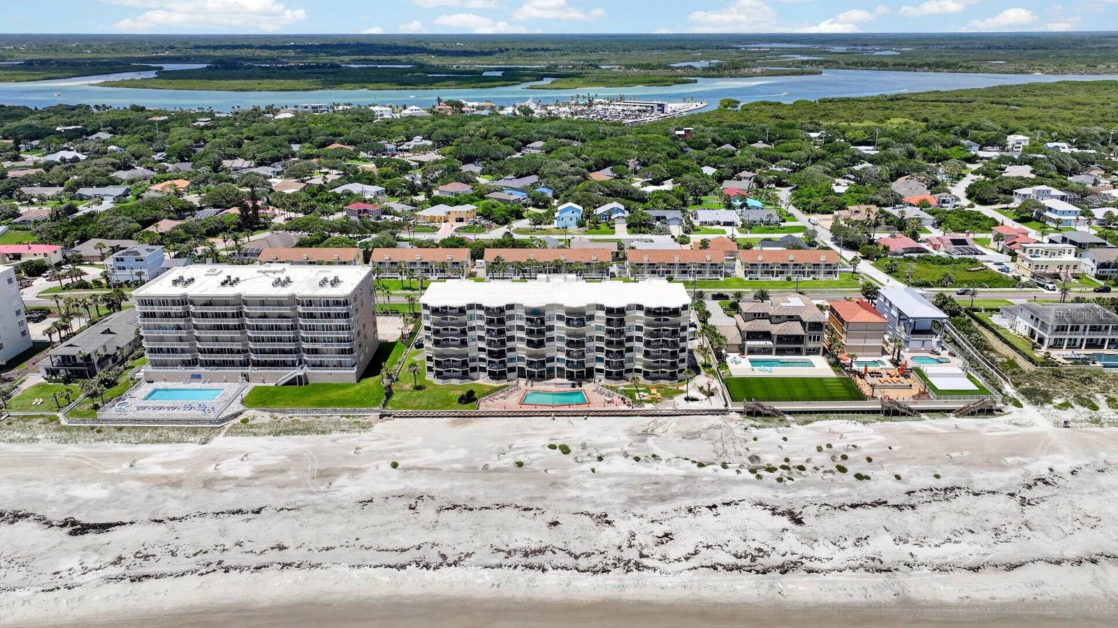 LIGHTHOUSE SHORES CONDO - Residential