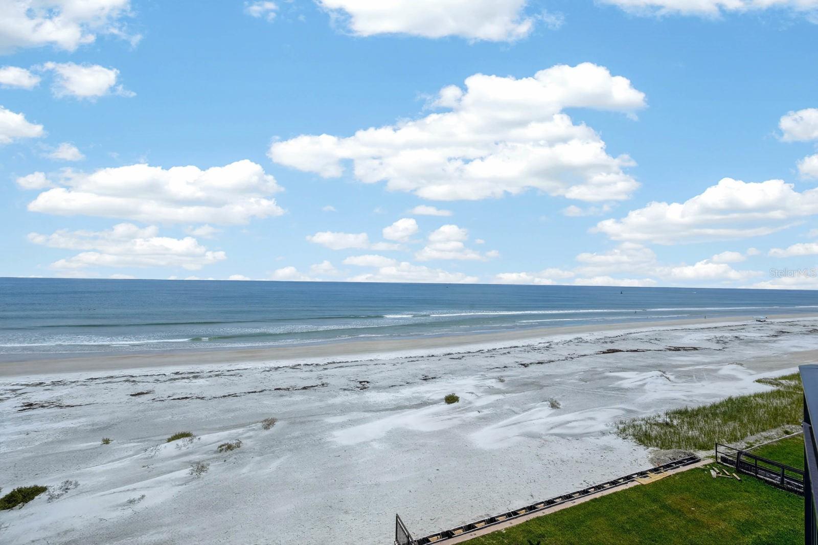 LIGHTHOUSE SHORES CONDO - Residential