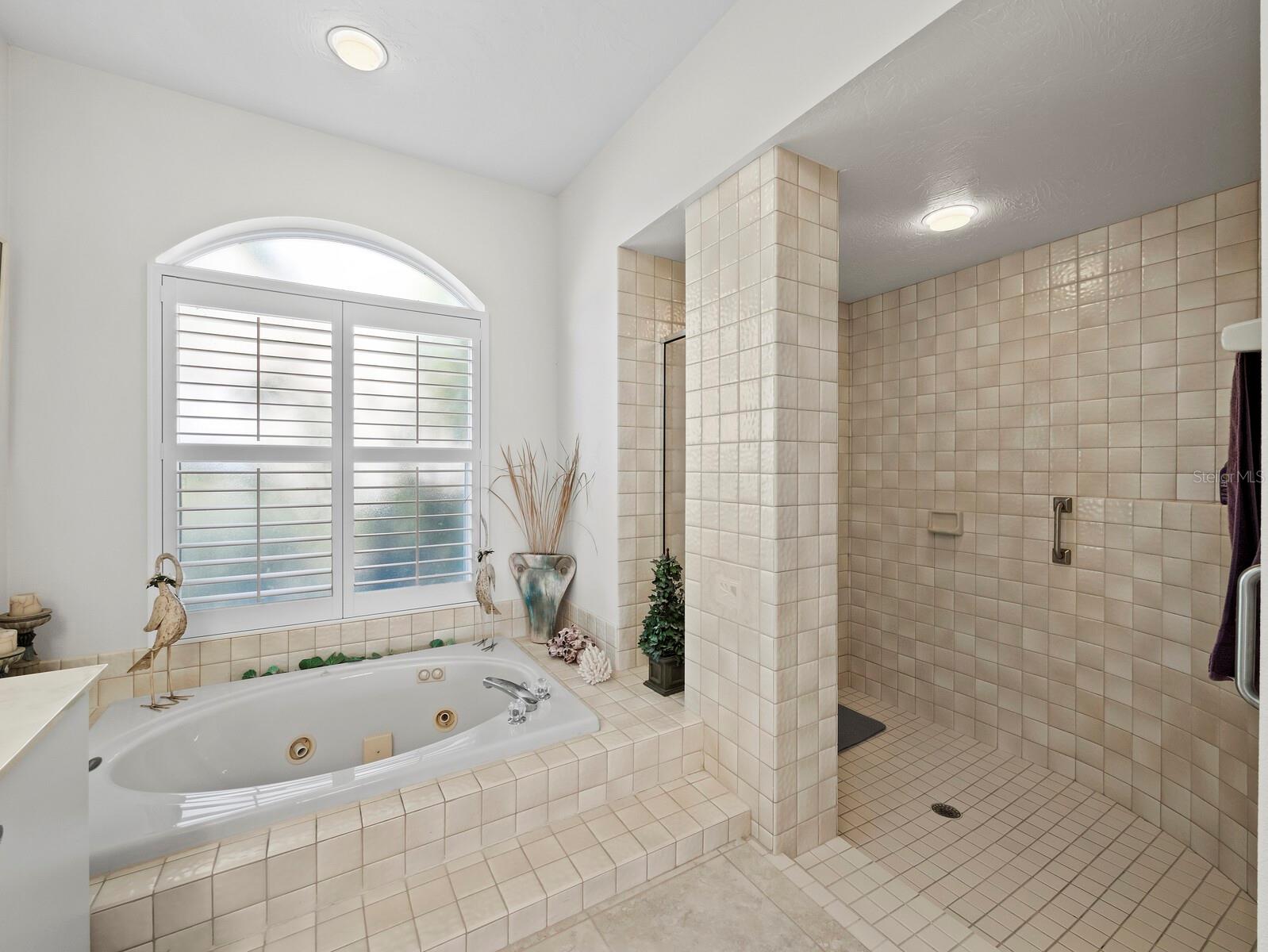 DEER CREEK - Residential