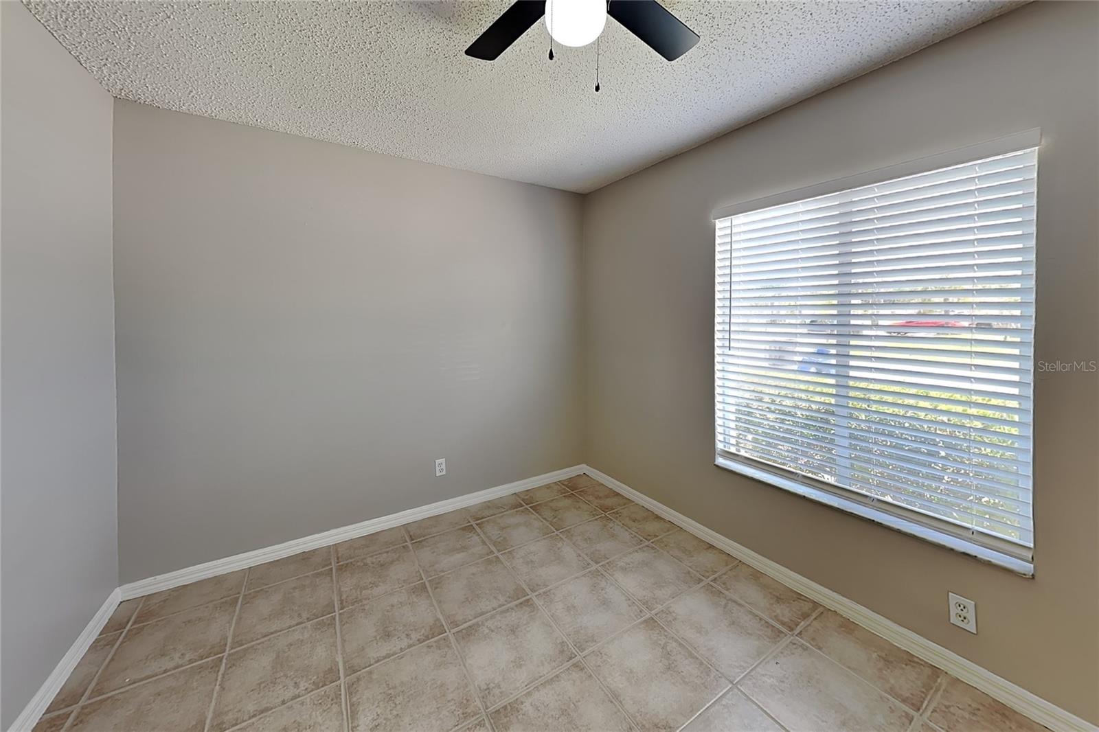 SUMMERFIELD VILLG 1 TRCT 35 - Residential Lease