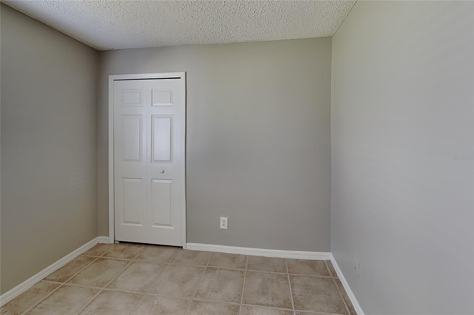 SUMMERFIELD VILLG 1 TRCT 35 - Residential Lease