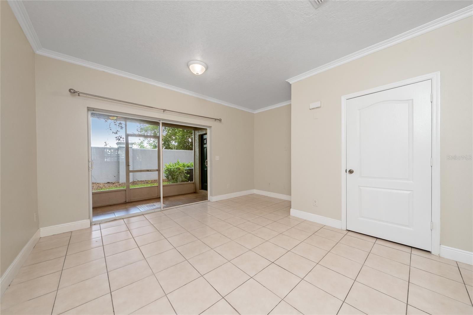 SAVANNAH PINES CONDO - Residential Lease
