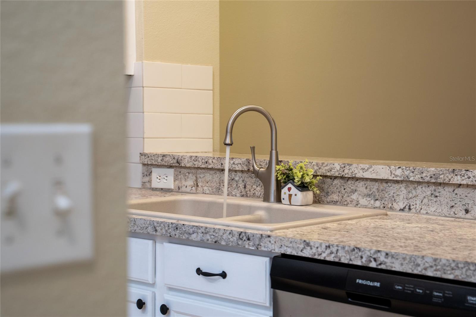 SAVANNAH PINES CONDO - Residential Lease