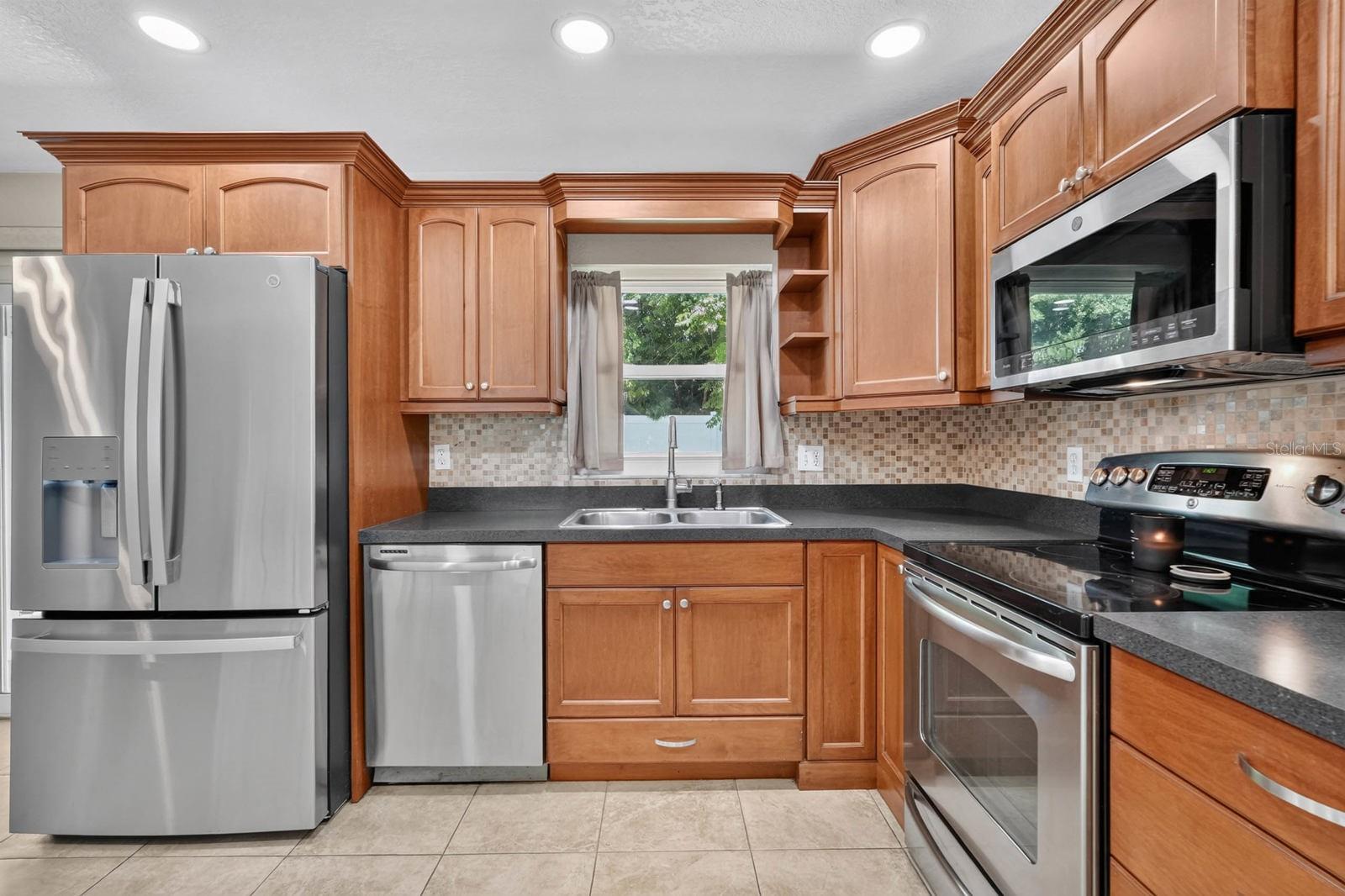 RAINTREE - Residential
