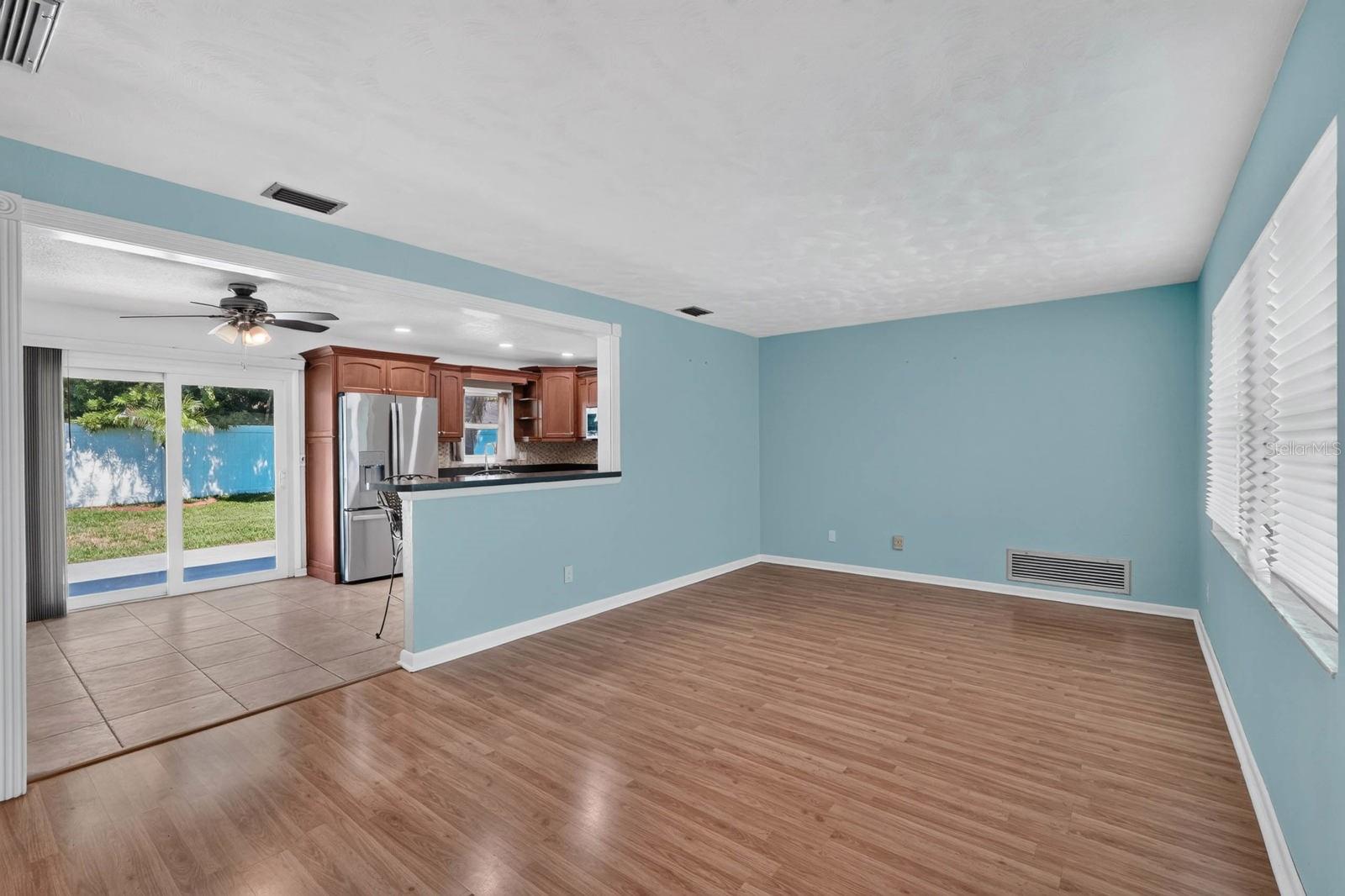 RAINTREE - Residential