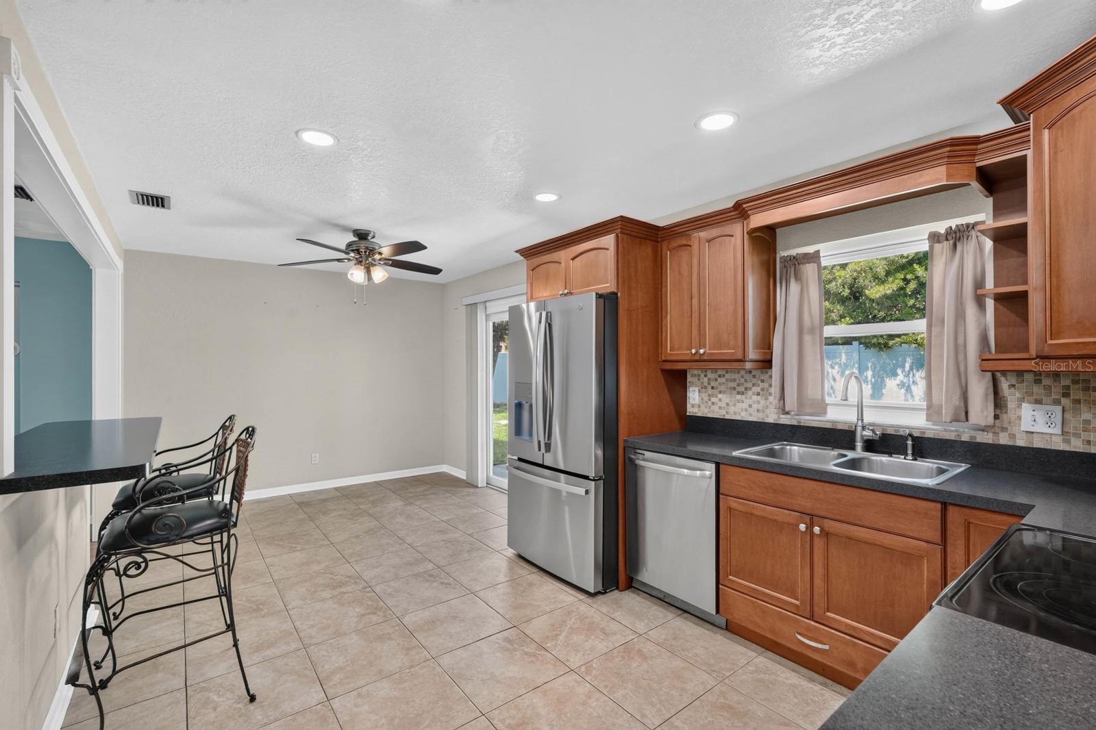 RAINTREE - Residential