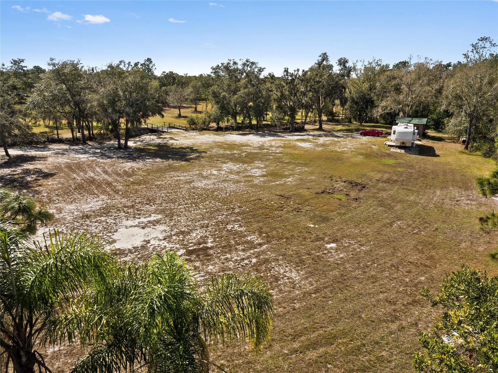 POMELLO PARK - Land