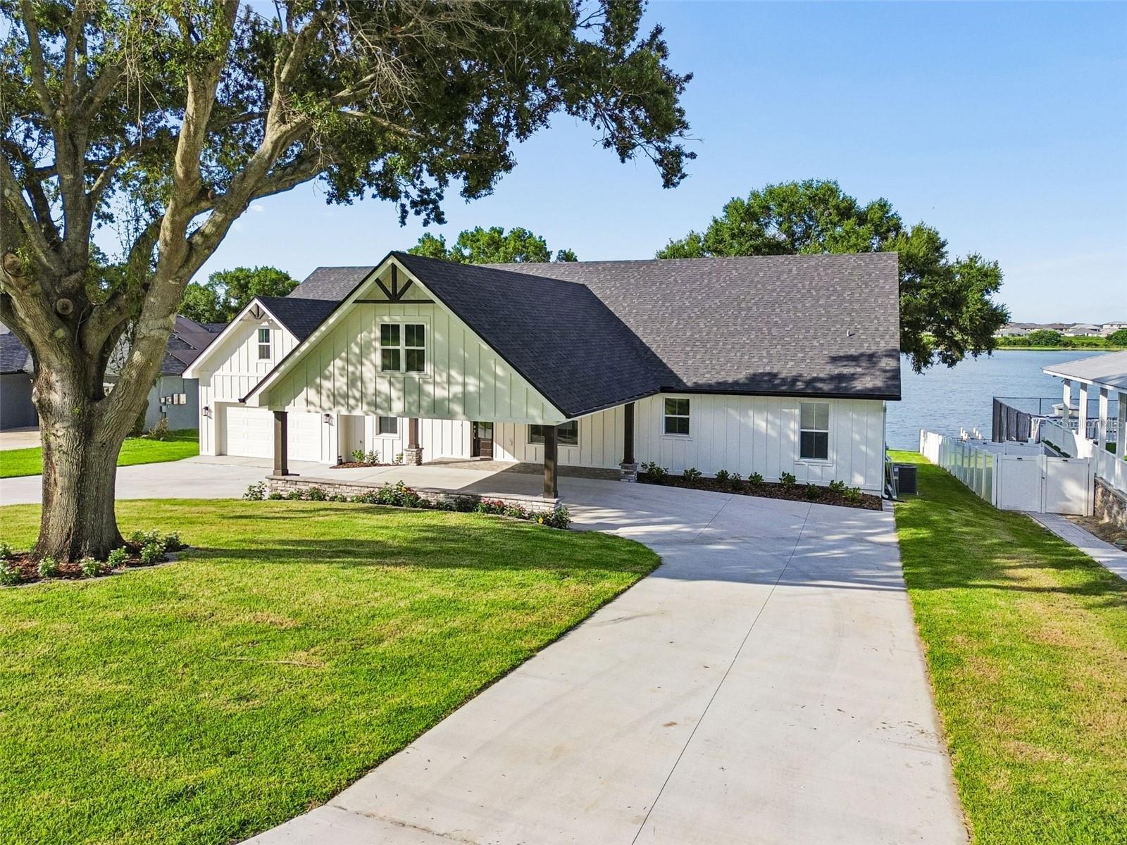 LAKE TN COUNTRY ESTATES - Residential