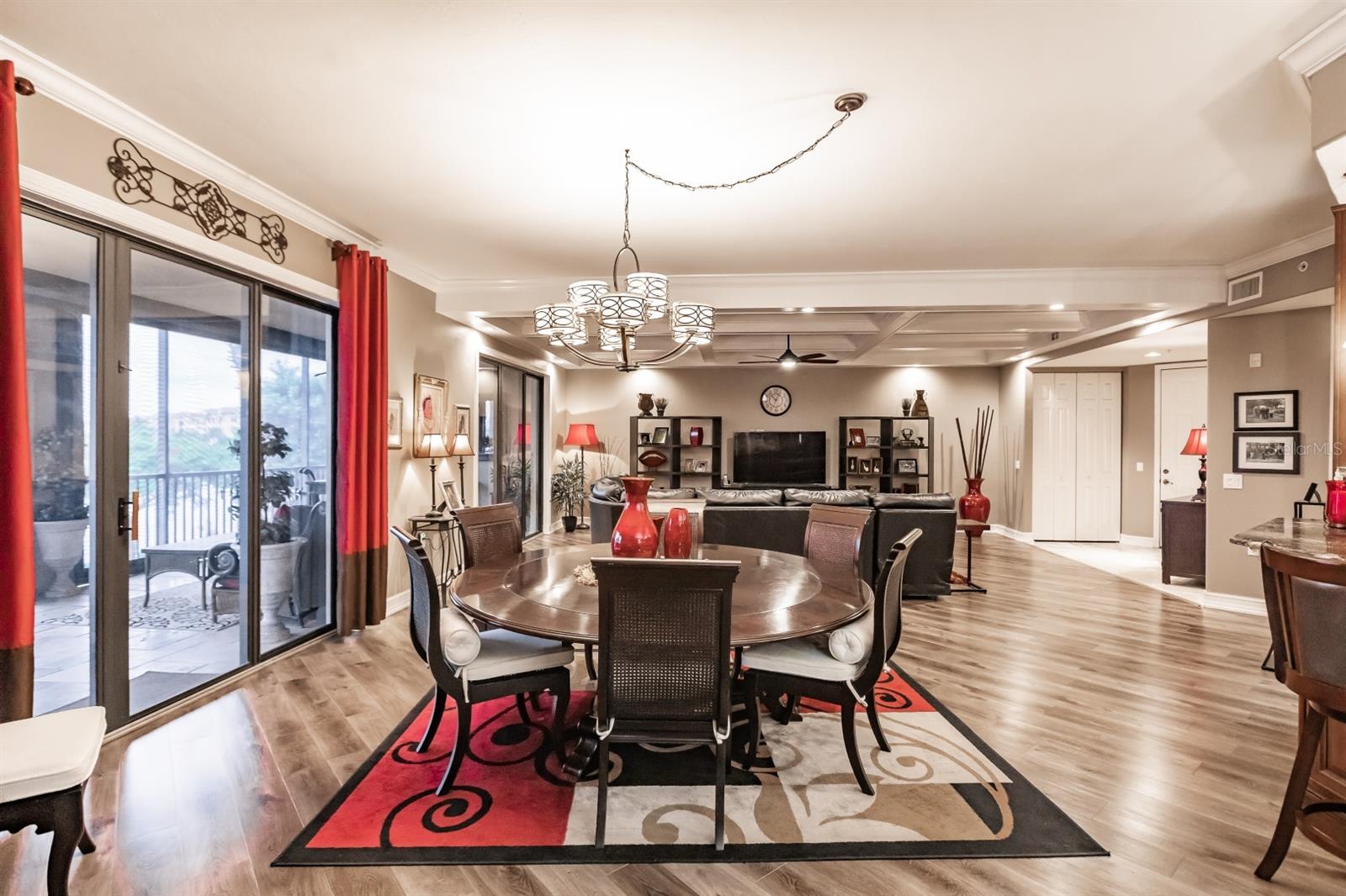 BELLA LAGO AT VIVANTE - Residential