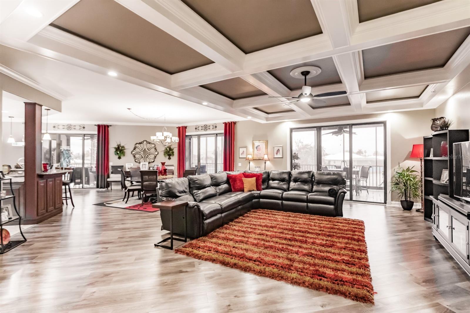 BELLA LAGO AT VIVANTE - Residential
