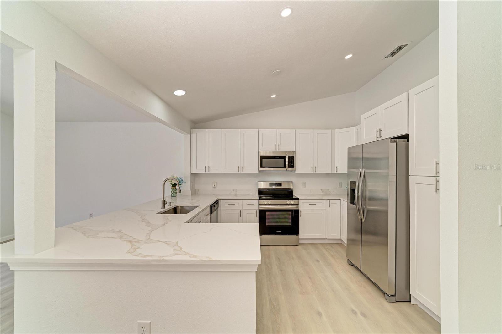 BRADEN WOODS PH VI - Residential